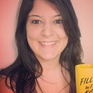 Meet your Posher, Courtney